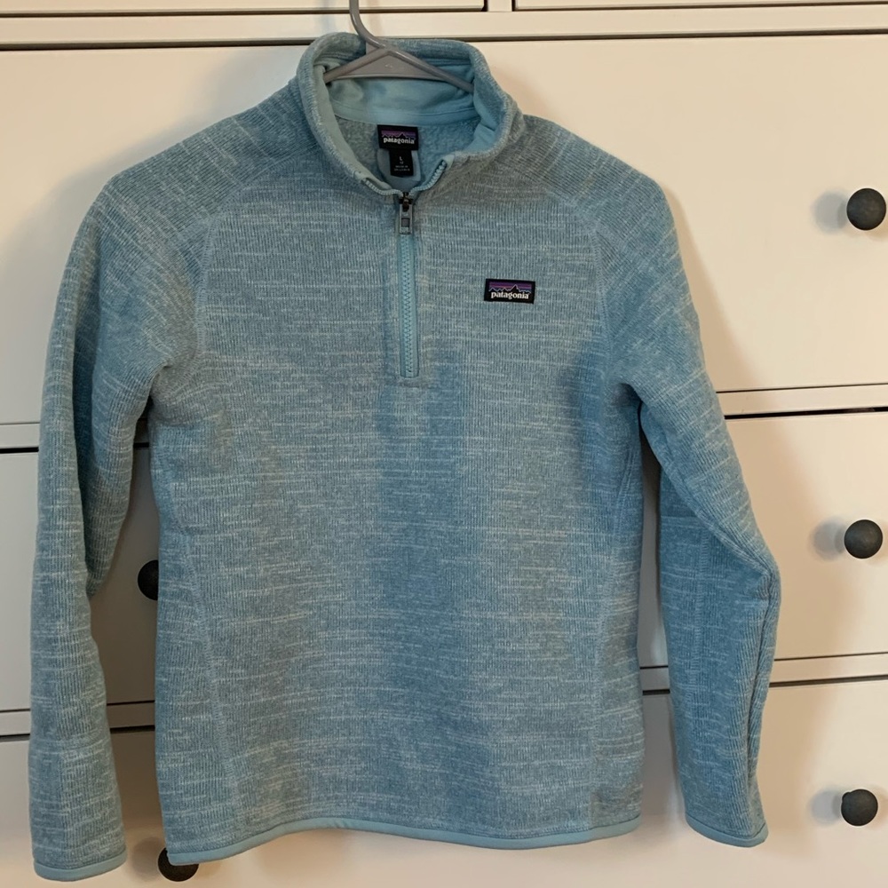 Patagonia quarter zip fleece. Size-L/12